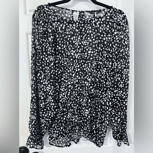 BANANA REPUBLIC Black with white spots long sleeve blouse, back tie closure